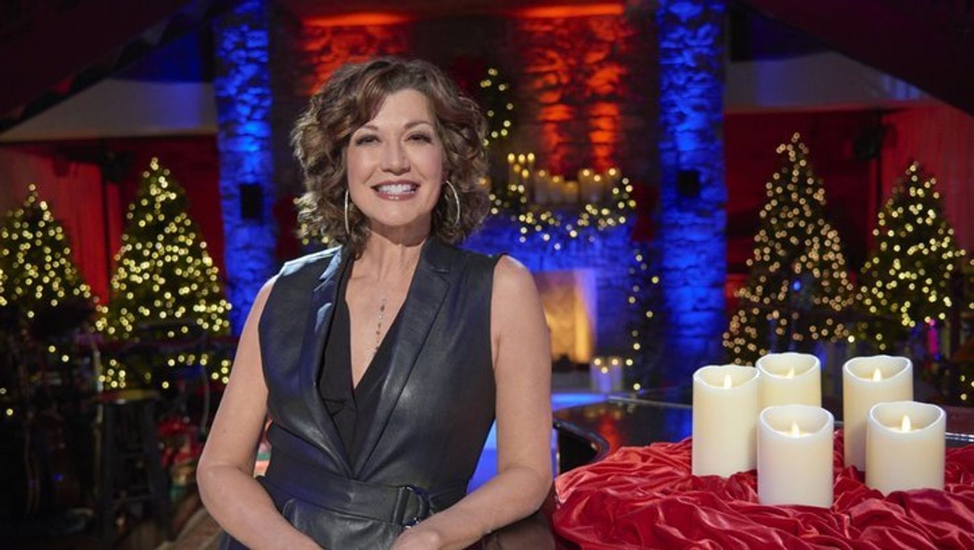 Interview: Amy Grant on Her New TENNESSEE CHRISTMAS Special for The Hallmark Channel  Image