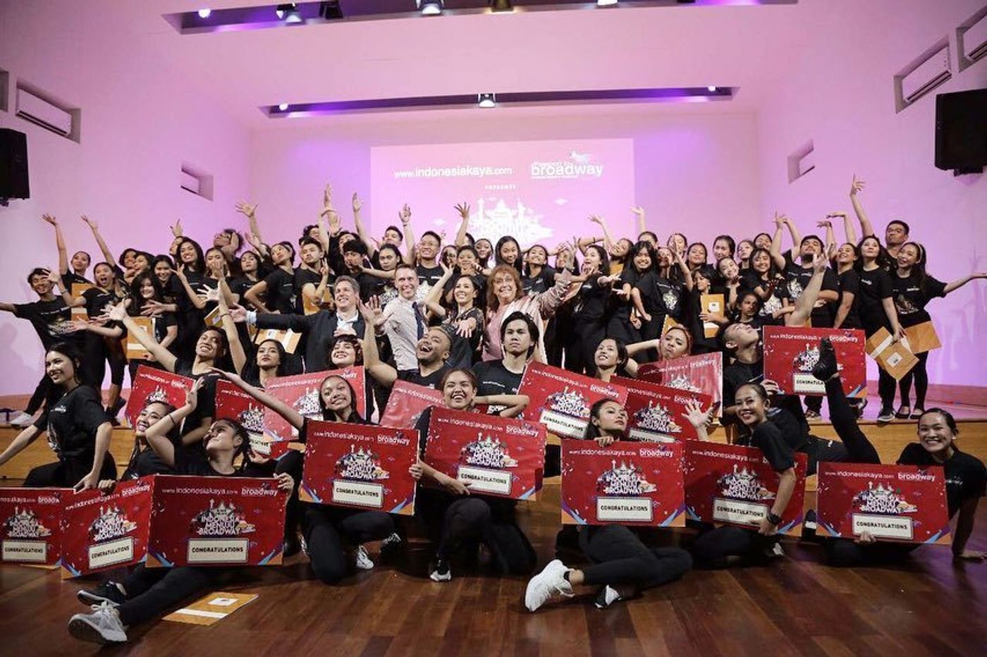 Feature: Introducing the 16 INDONESIA MENUJU BROADWAY Awardees Going to Broadway This July  Image