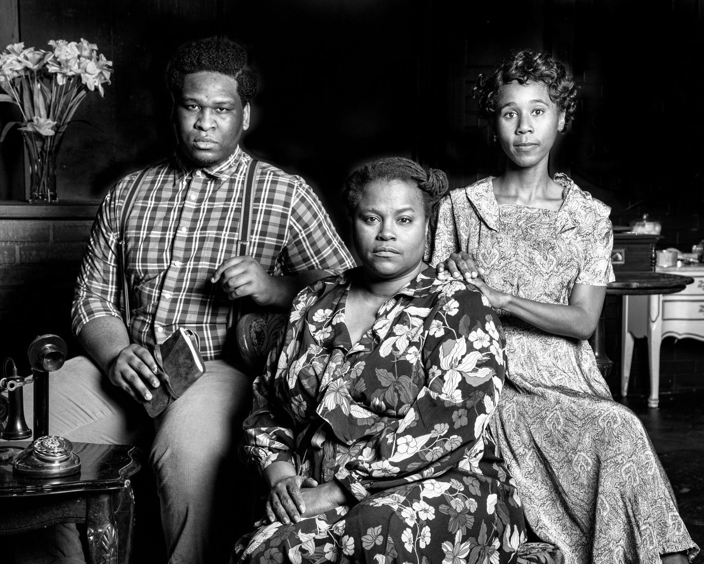 Review: THE GLASS MENAGERIE Glistens at The Firehouse Theatre  Image