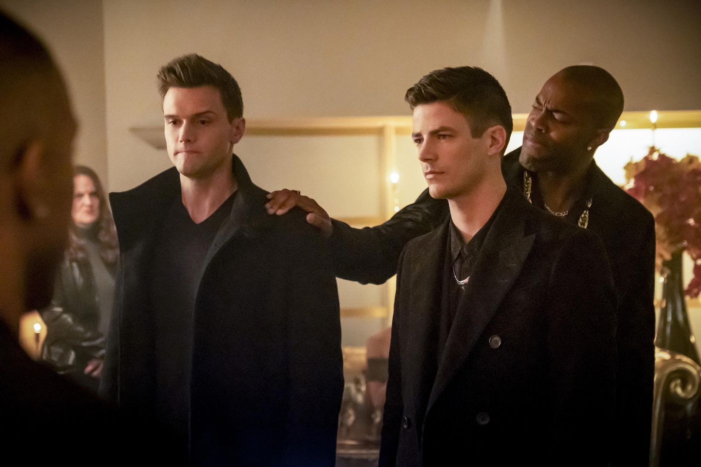 Review: Team Flash Goes Undercover to Defeat Cicada on THE FLASH Review: Team Flash Goes Undercover to Defeat Cicada on THE FLASH Image