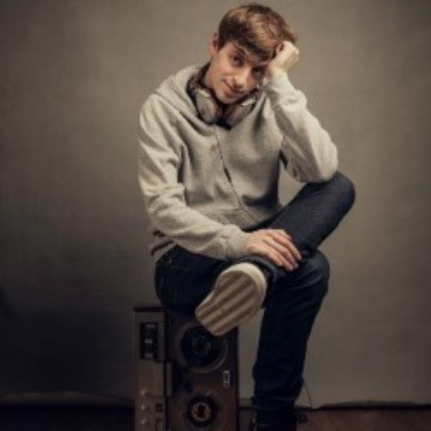 Review: ALEX EDELMAN: JUST FOR US, Pleasance Courtyard Review: ALEX EDELMAN: JUST FOR US, Pleasance Courtyard Image