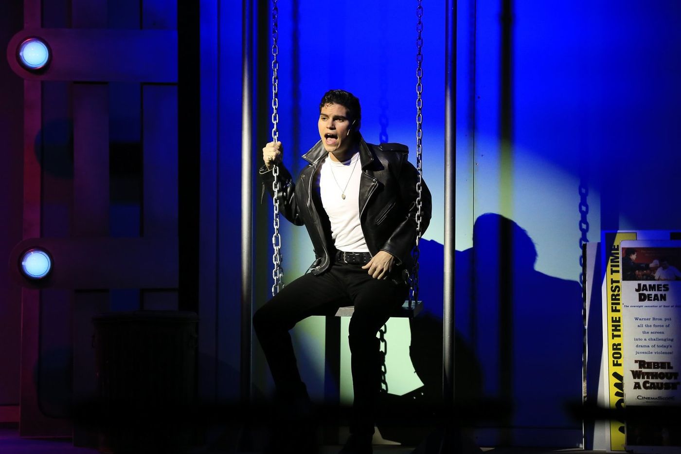 Review: GREASE at Dutch Apple Dinner Theater  Image
