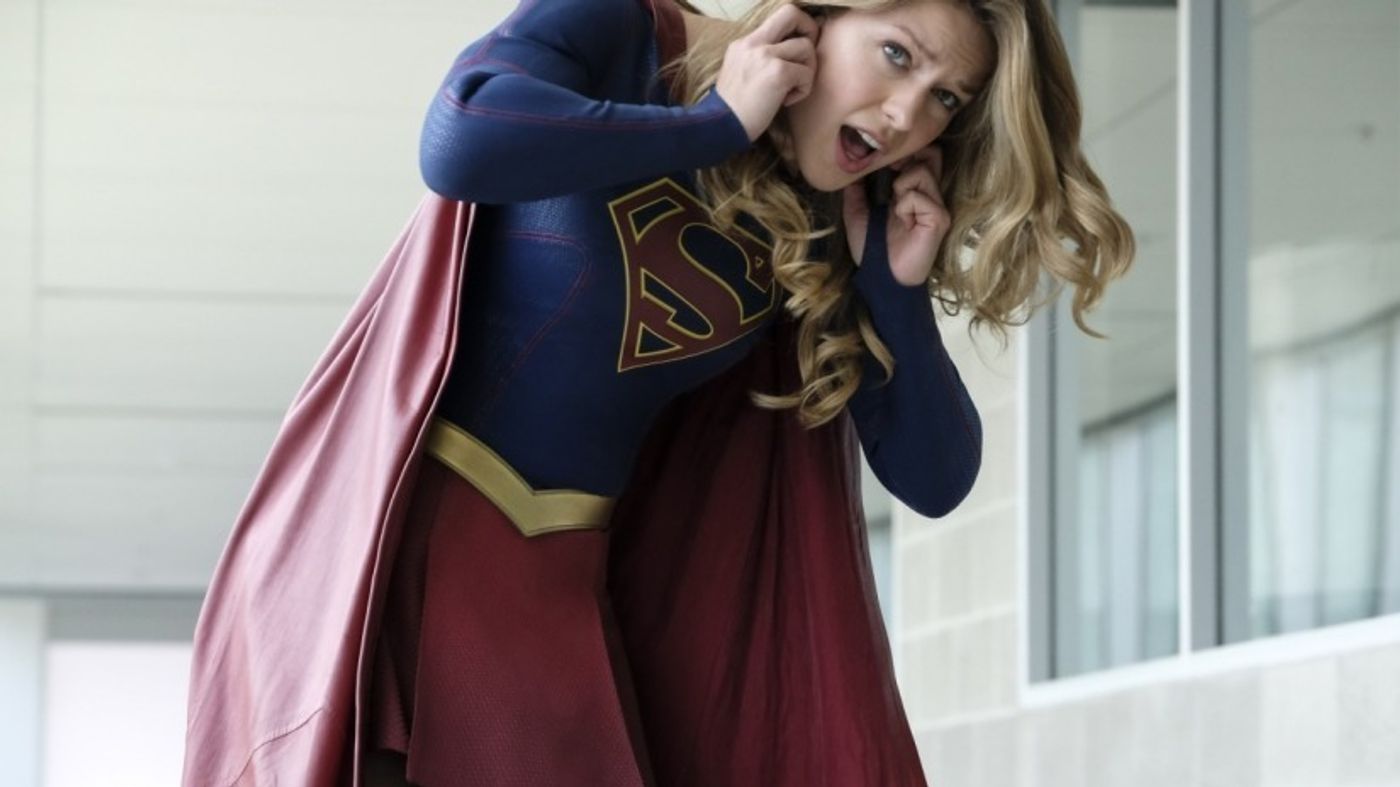 BWW Recap: SUPERGIRL Meets a Villain She Can't Punch in 'American Alien'  Image