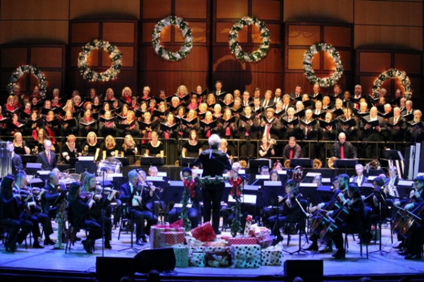 Review: IT'S THE MOST WONDERFUL TIME OF THE YEAR at Grand Rapids Symphony and Special Guest for Christmas!  Image
