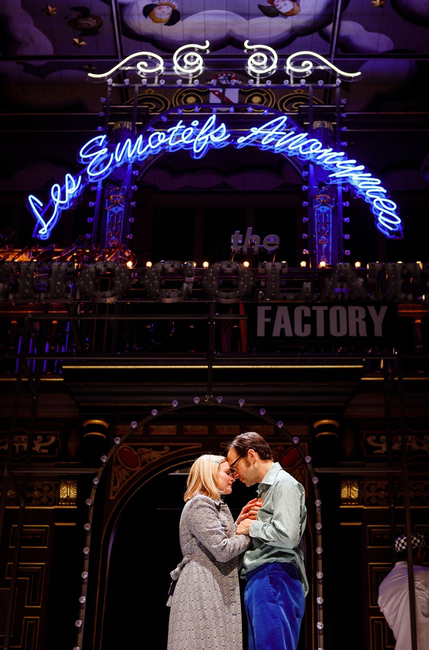 Review: ROMANTICS ANONYMOUS, Sam Wanamaker Playhouse  Image