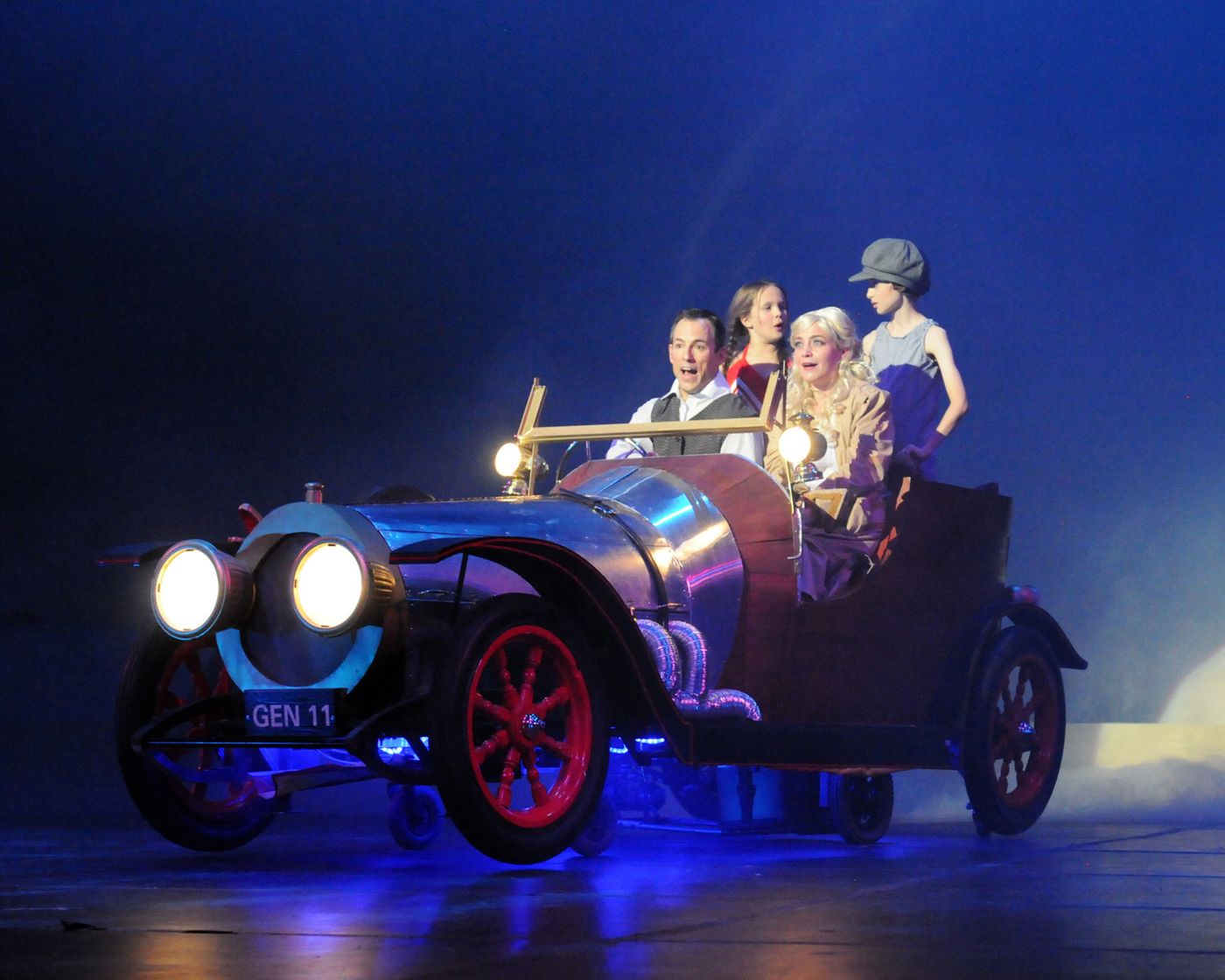 Review: CHITTY CHITTY BANG BANG - Orpheus Theatre Brings a Classic to Ottawa  Image