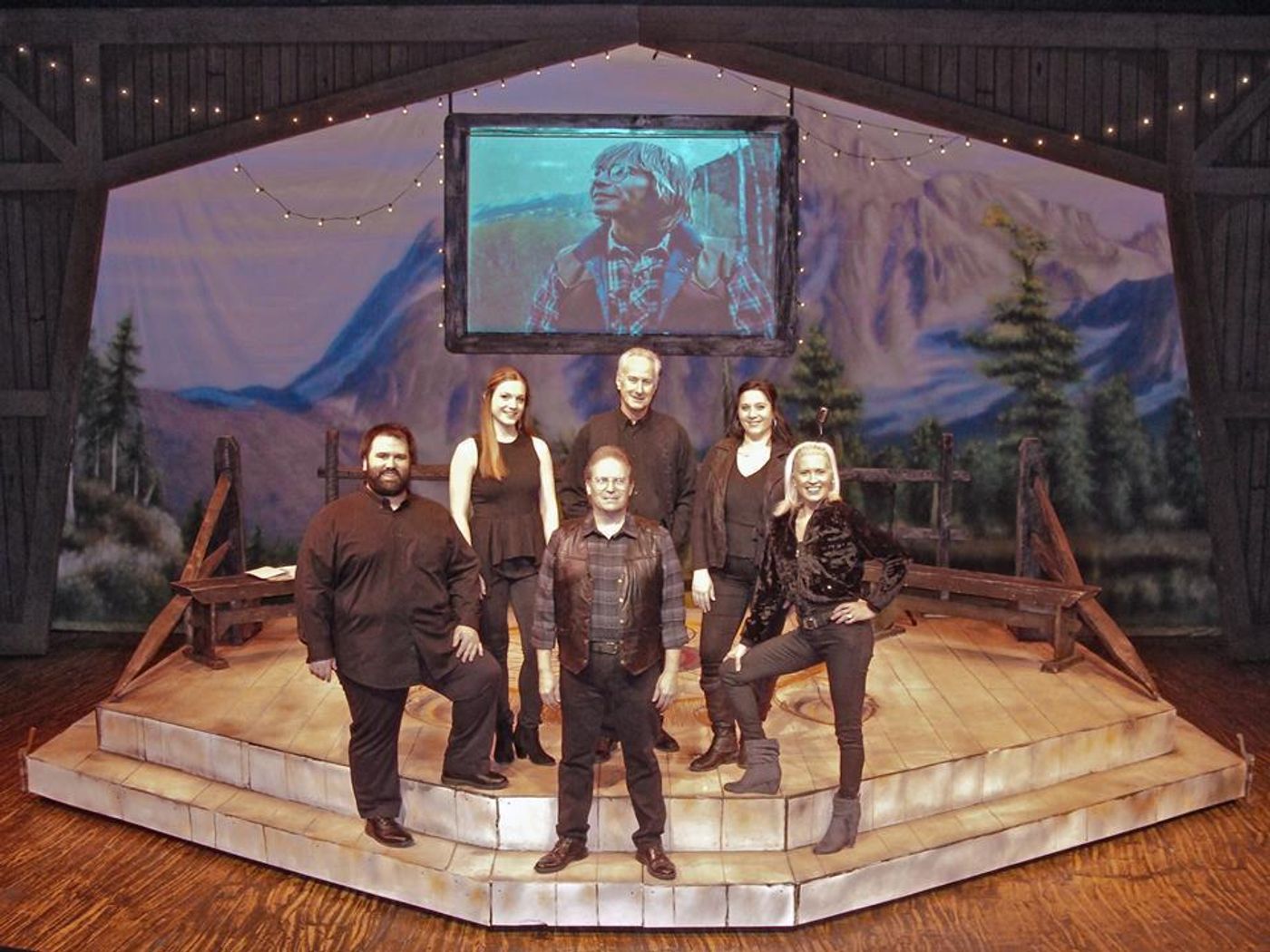 Review: ALMOST HEAVEN: SONGS OF JOHN DENVER at La Comedia Dinner Theatre  Image