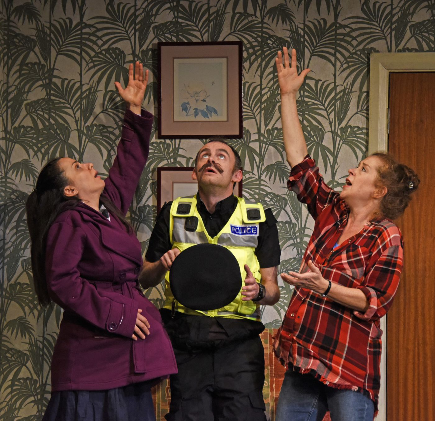 Review: YOU DON'T PAY? WE WON'T PAY!, York Theatre Royal  Image