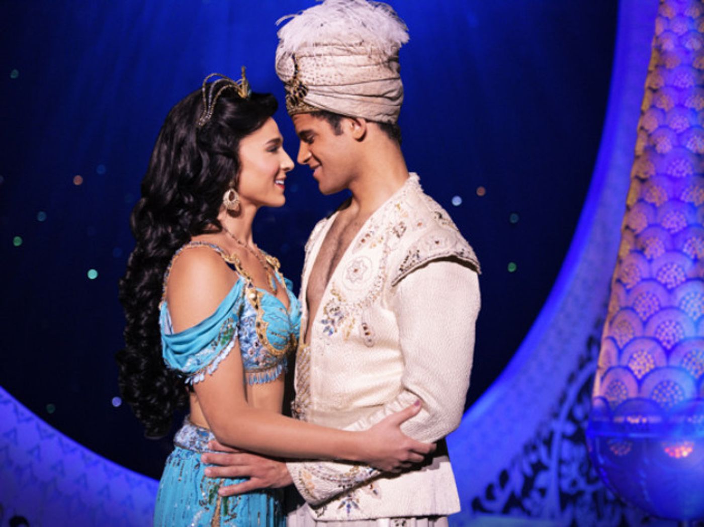 Review: Disney's ALADDIN takes audiences for a magical ride at The Fox Theatre  Image