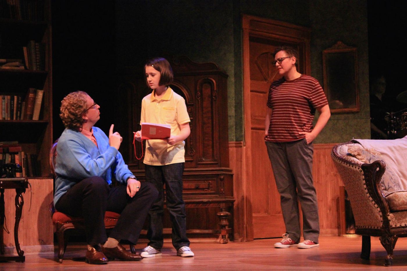 Review: FUN HOME at Shea's 710 Theatre  Image