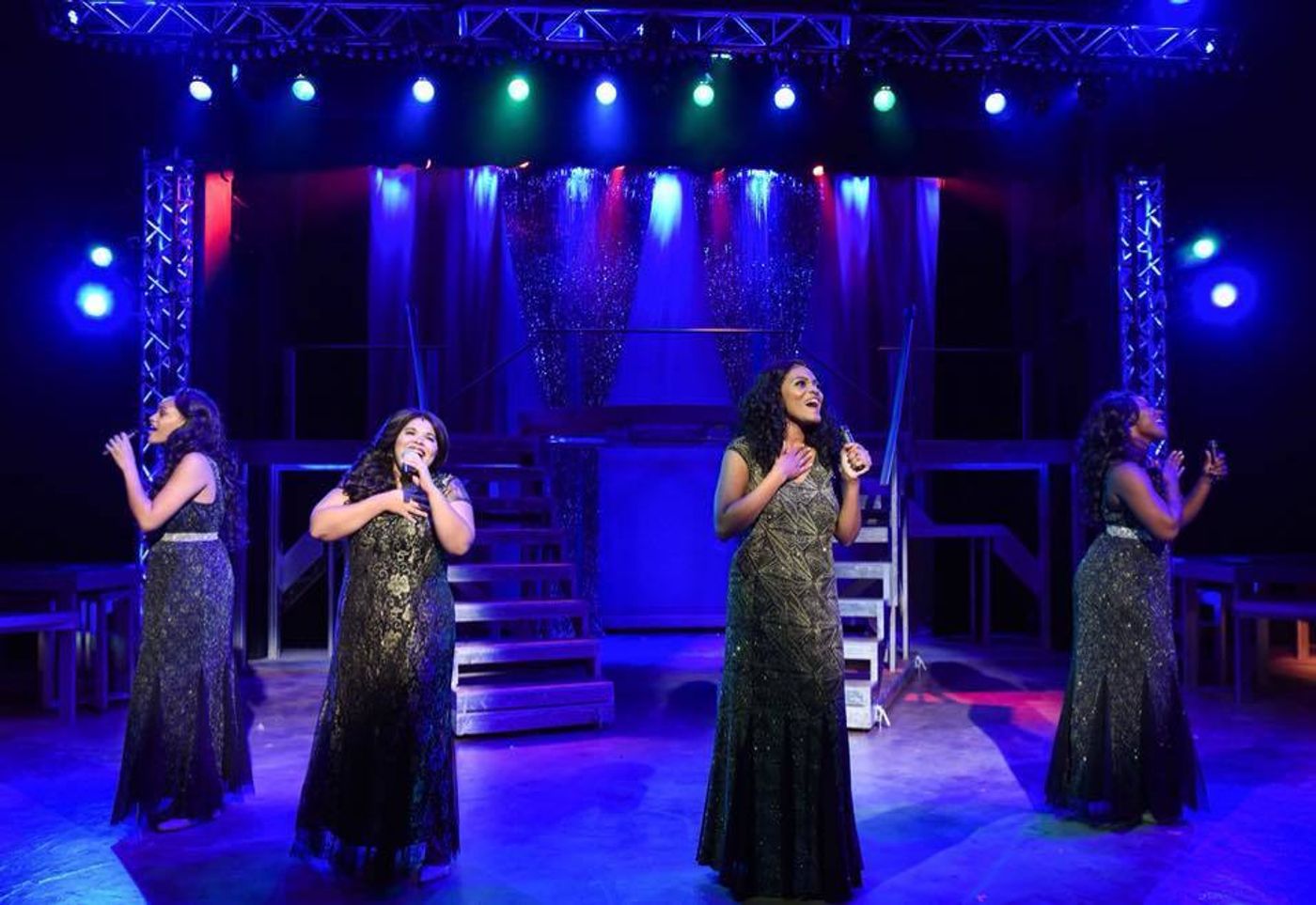 Review: DREAMGIRLS at Centre Stage  Image