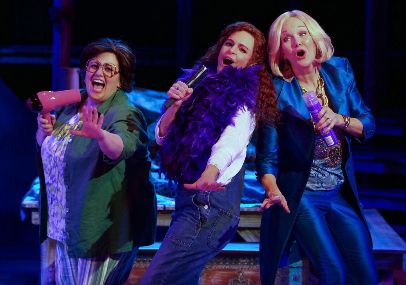 Review: MAMMA MIA! at Chanhassen Dinner Theatres  Image