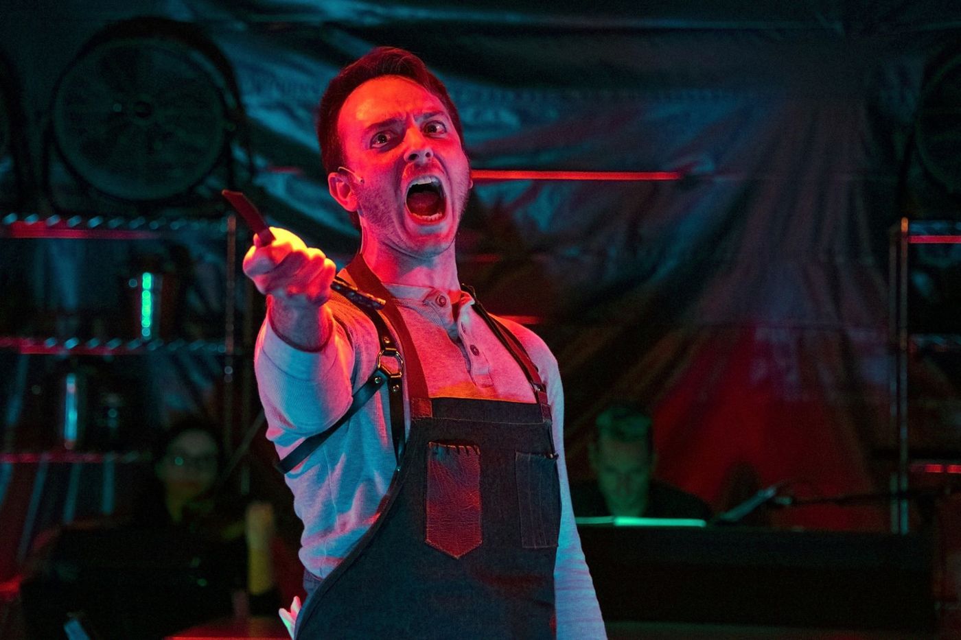 Review: TheatreLAB's Cunning SWEENEY TODD Stands at Throat-Slashing Distance!  Image