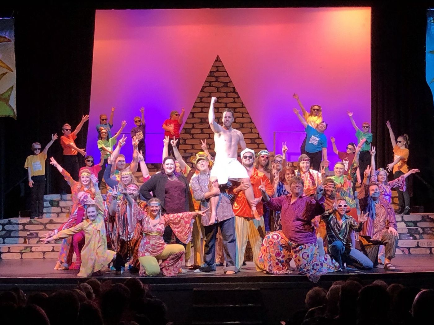 Review: Discover the dream within JOSEPH AND THE AMAZING TECHNICOLOR DREAMCOAT  Image