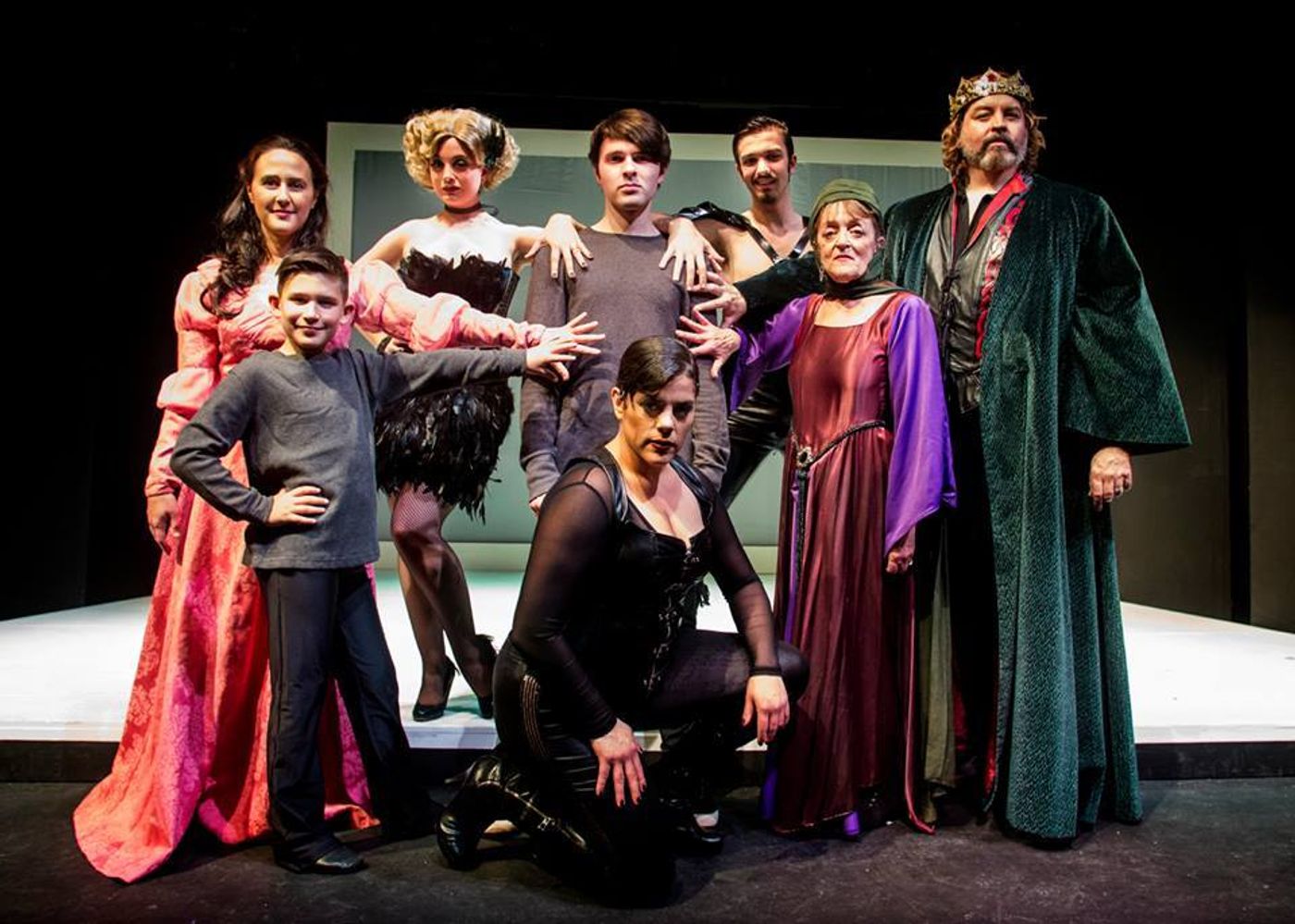 Review: PIPPIN at Westchester Playhouse Review: PIPPIN at Westchester Playhouse Image