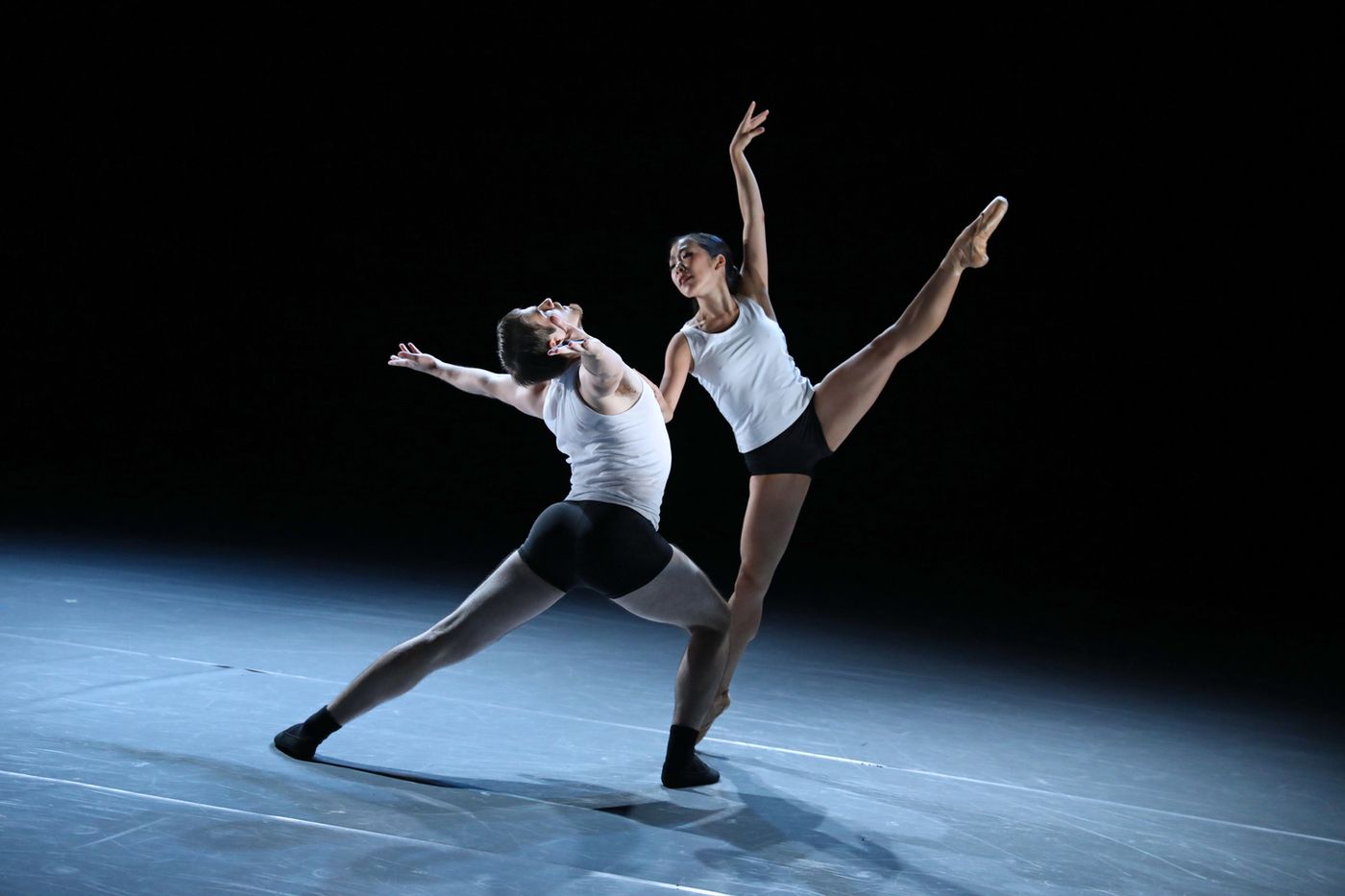 Review: NICOLE FONTE'S BEAUTIFUL DECAY at Wilma Theater Review: NICOLE FONTE'S BEAUTIFUL DECAY at Wilma Theater Image