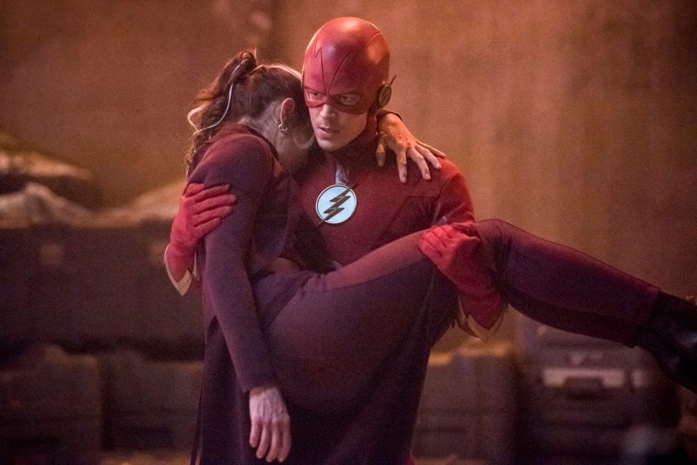 Review: Family Drama Unfolds on This Week's THE FLASH Review: Family Drama Unfolds on This Week's THE FLASH Image