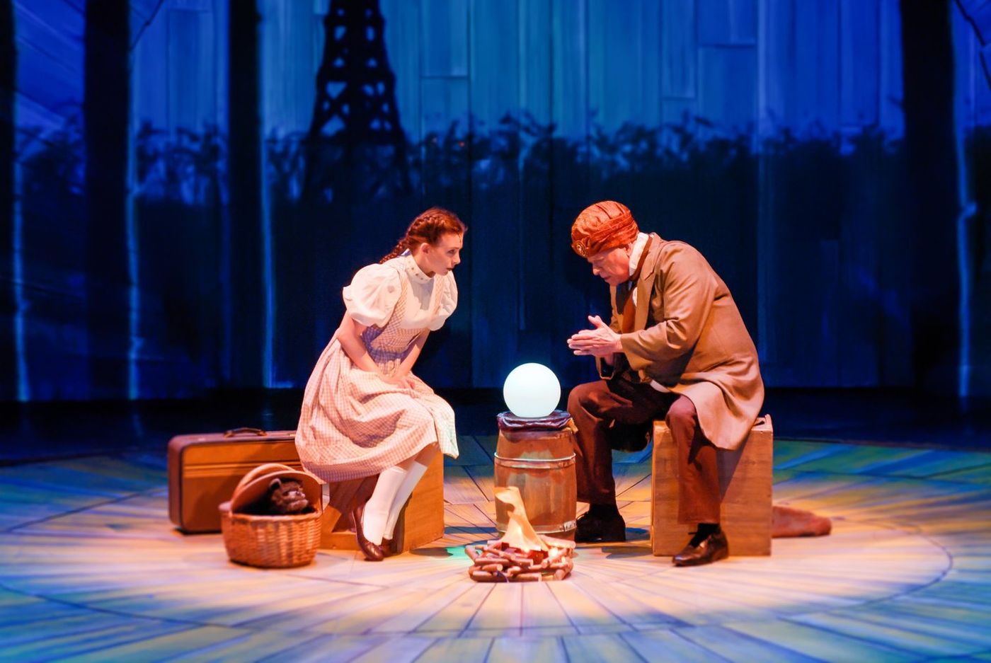 Wizard of Oz Actress Adjusts Performance for Deaf Patrons  Image