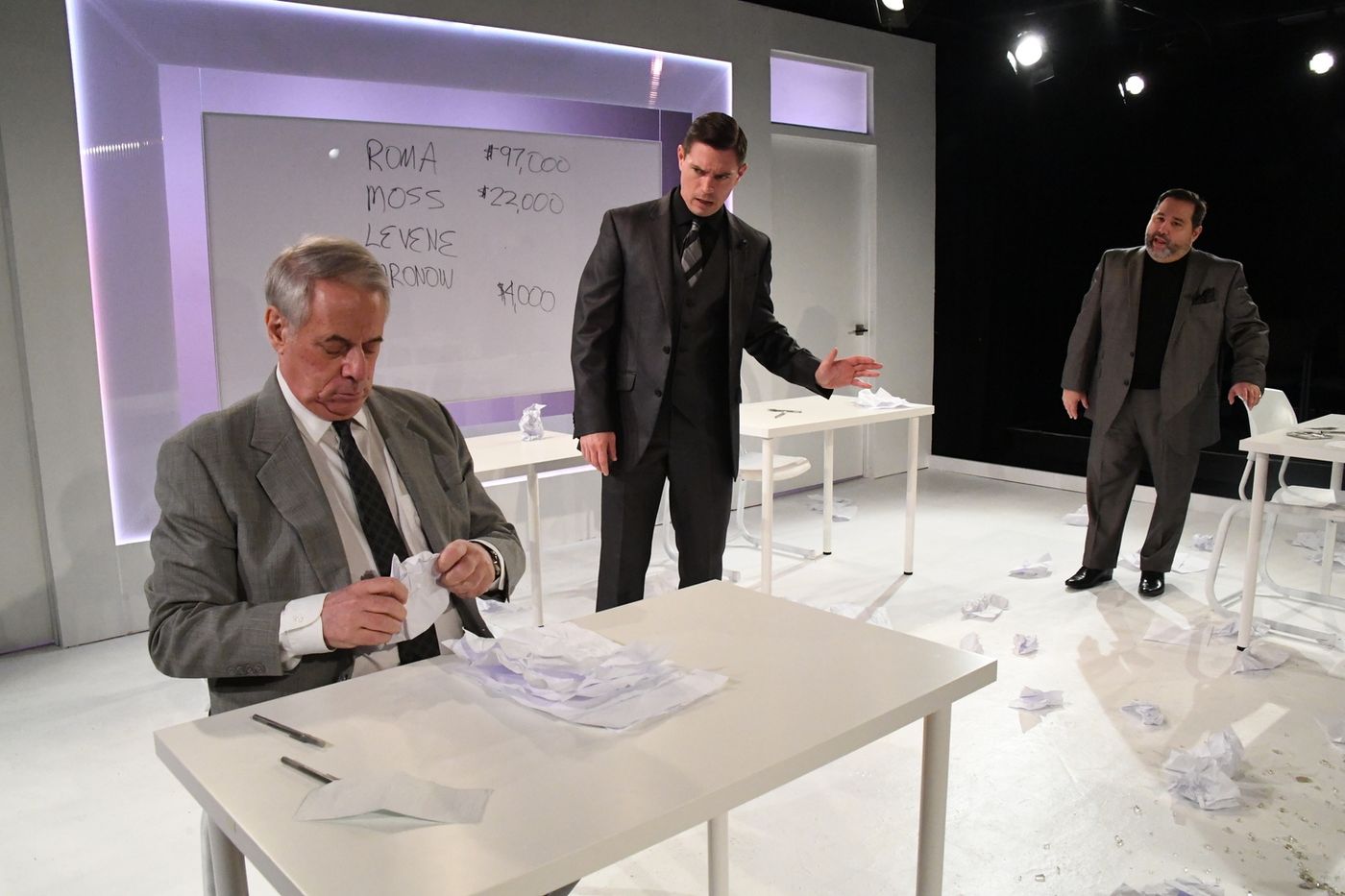 Review: GLENGARRY GLEN ROSS at Bath House Cultural Center  Image