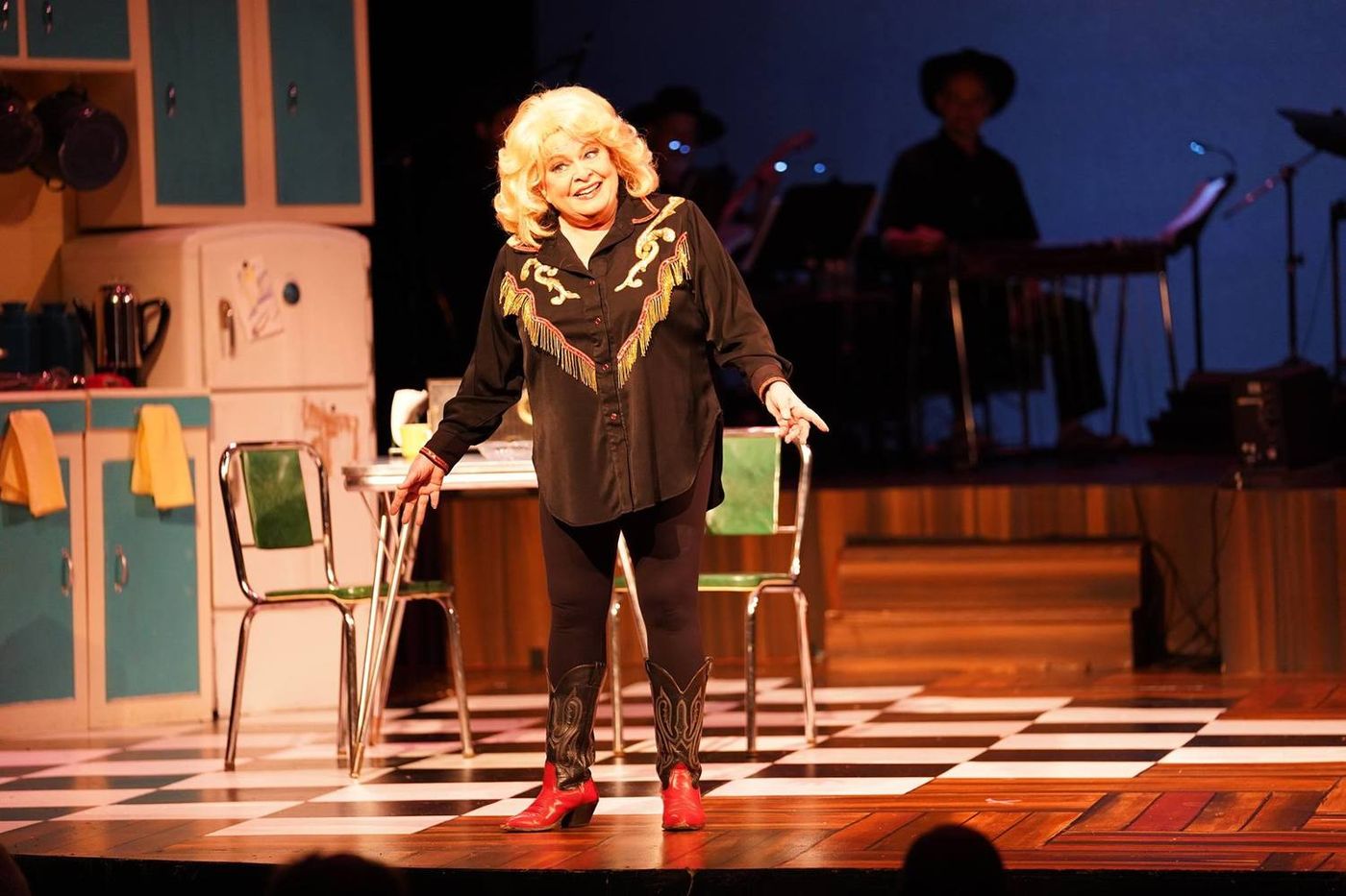 Review: ALWAYS PATSY CLINE at Riverside Center For The Performing Arts Soars!  Image