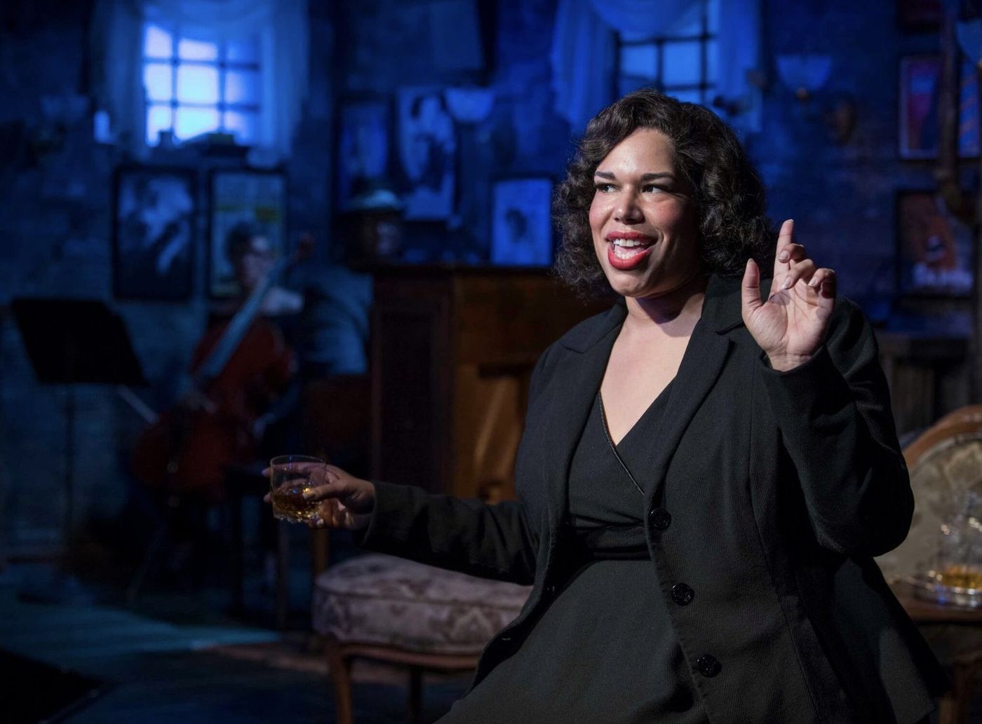 Review: One Dazzling Star Sings Five Legendary Divas in SONGS FOR NOBODIES at the Milwaukee Repertory Theater Review: One Dazzling Star Sings Five Legendary Divas in SONGS FOR NOBODIES at the Milwaukee Repertory Theater Image
