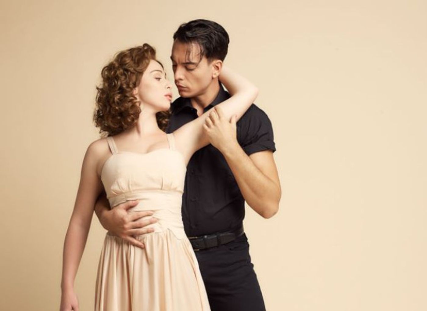 Review: Dirty Dancing, la magia del film cult sul palco del Teatro EuropAuditorium di Bologna Review: Dirty Dancing, la magia del film cult sul palco del Teatro EuropAuditorium di Bologna Image