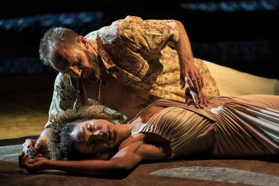Review: ANTONY AND CLEOPATRA, National Theatre Image