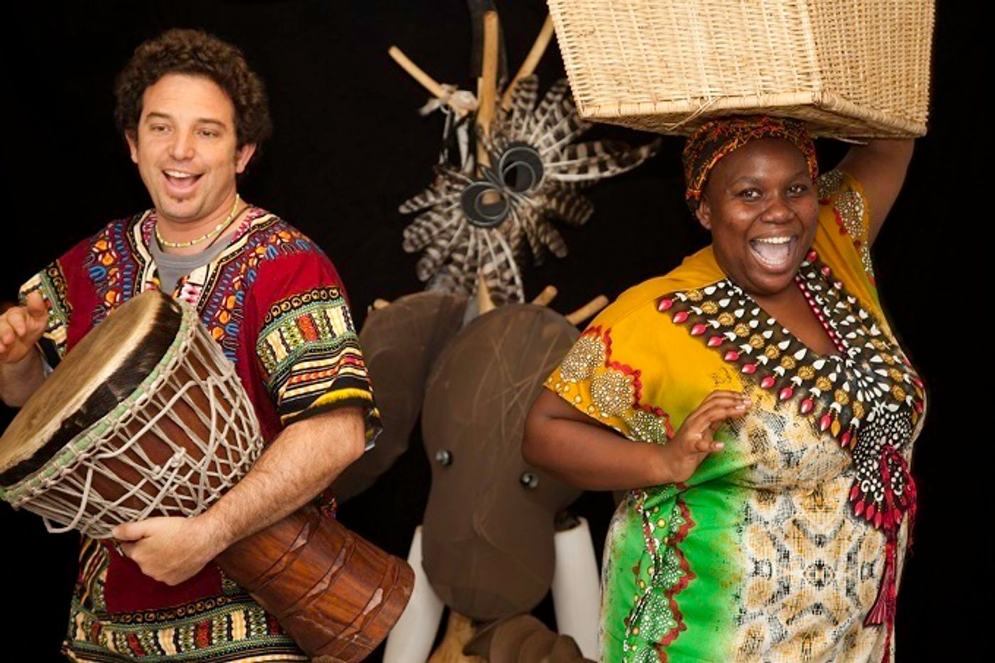 Jungle Theatre to Present Family Fun in THE MAGIC SHELL at The Masque Theatre  Image