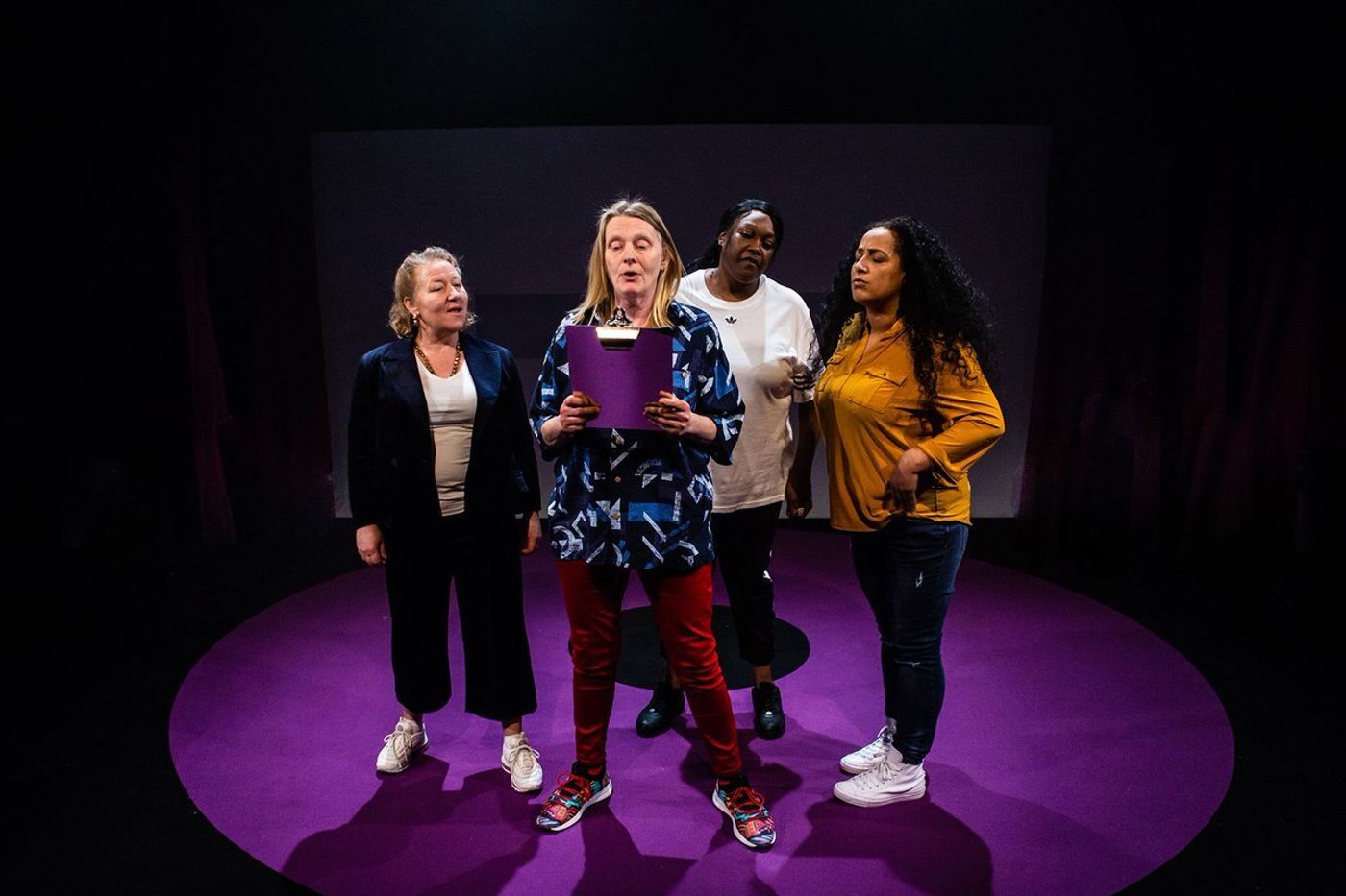 Review: INSIDE BITCH, Royal Court  Image