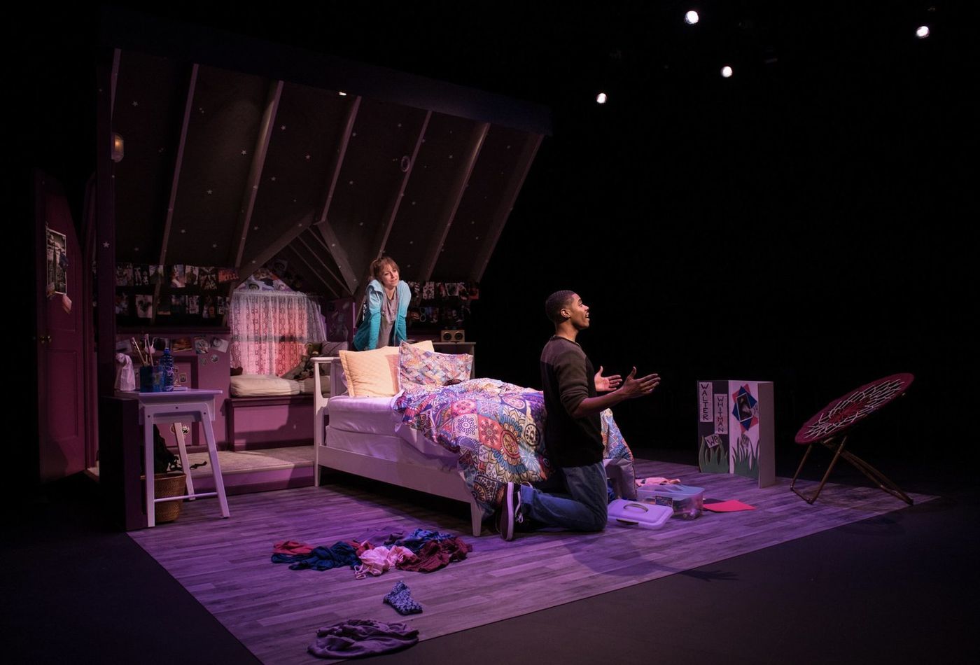 Review: Bold & Beautiful I AND YOU Shines at Milwaukee's Next Act Theatre  Image