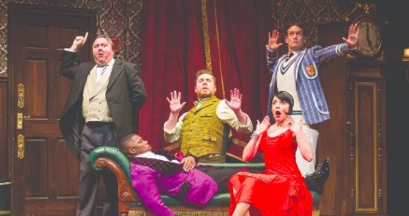 THE PLAY THAT GOES WRONG Comes to Thrivent Financial Hall 4/30 - 5/5  Image