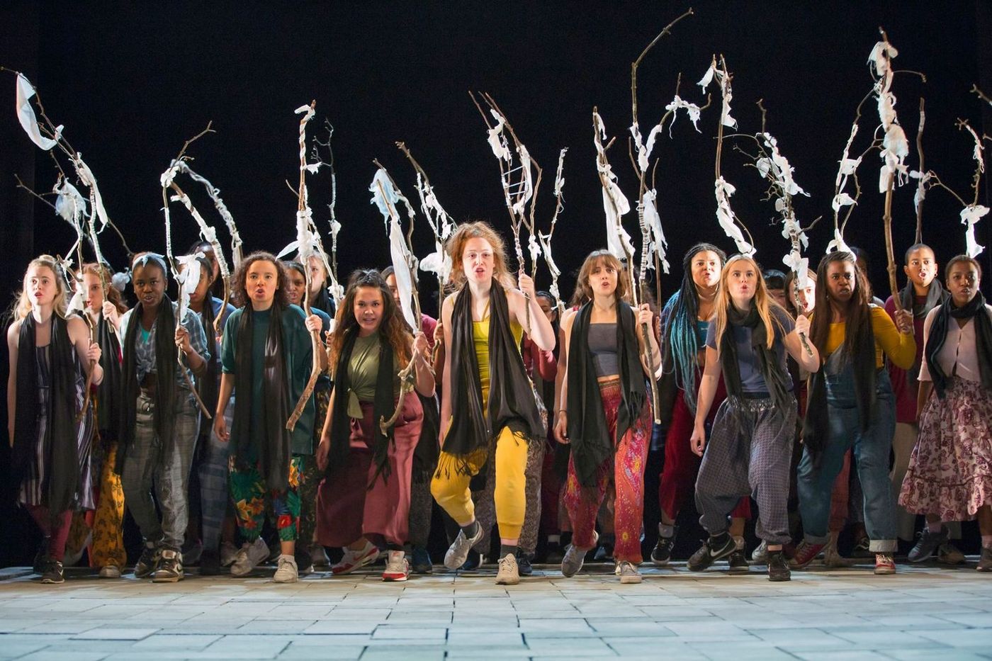 Review: THE SUPPLIANT WOMEN, Young Vic  Image