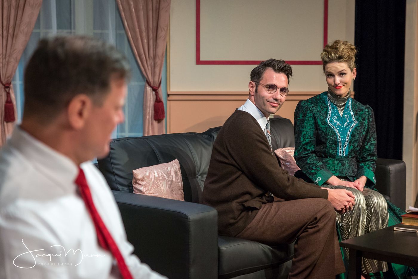 Review: BORN YESTERDAY at Goodwood Theatre  Image