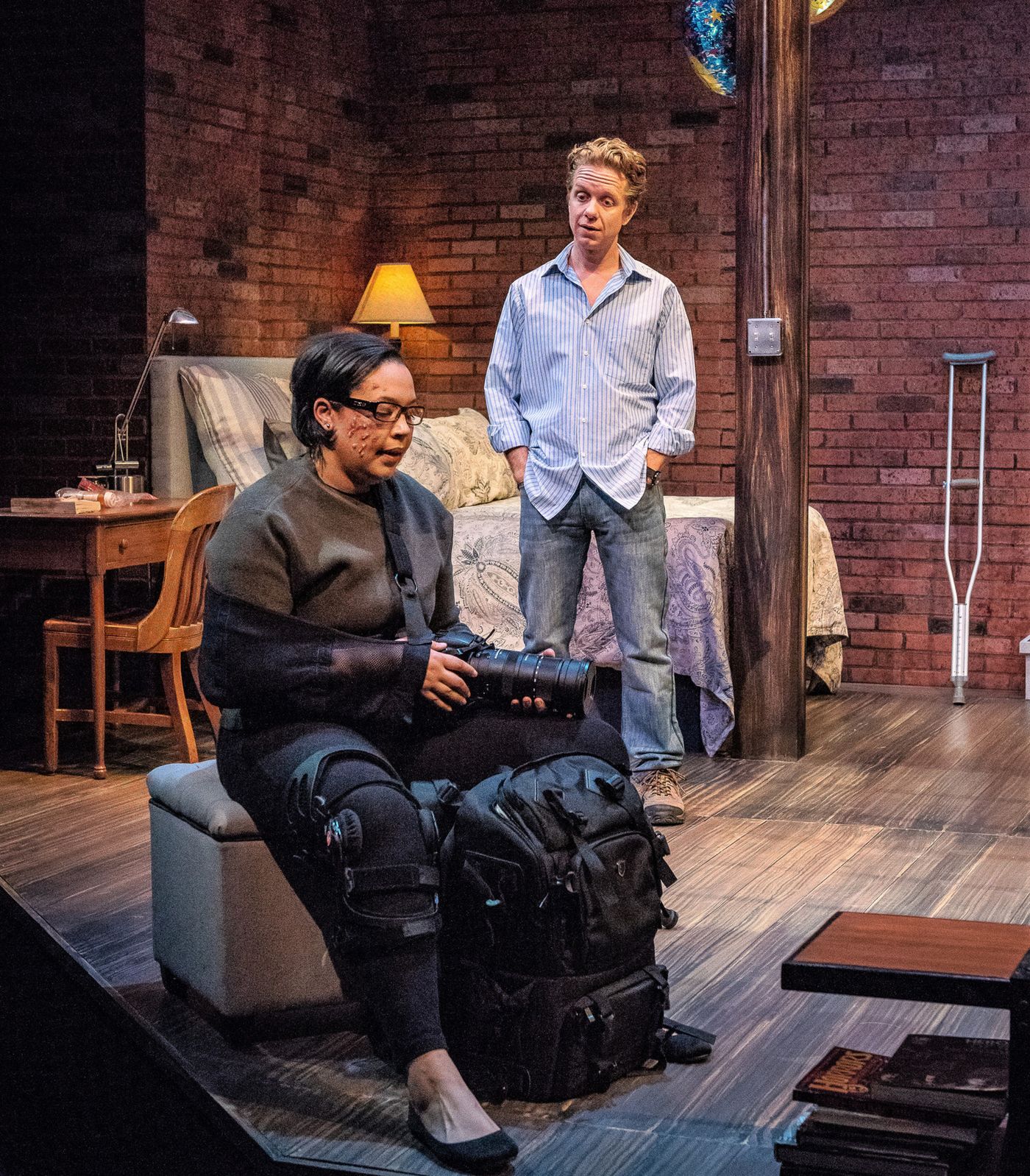 Review: TIME STANDS STILL is Harsh and Tender Contemplation on War and Relationships  Image