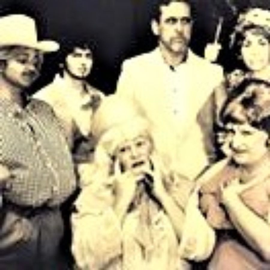 Review: HUSH UP, SWEET CHARLOTTE at The Laboratory Theater Of Florida is campy fun Image