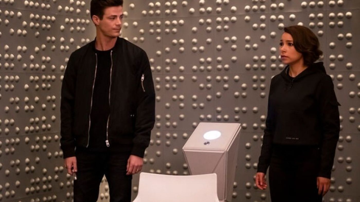 BWW Recap: THE FLASH Celebrates 100 Episodes BWW Recap: THE FLASH Celebrates 100 Episodes Image