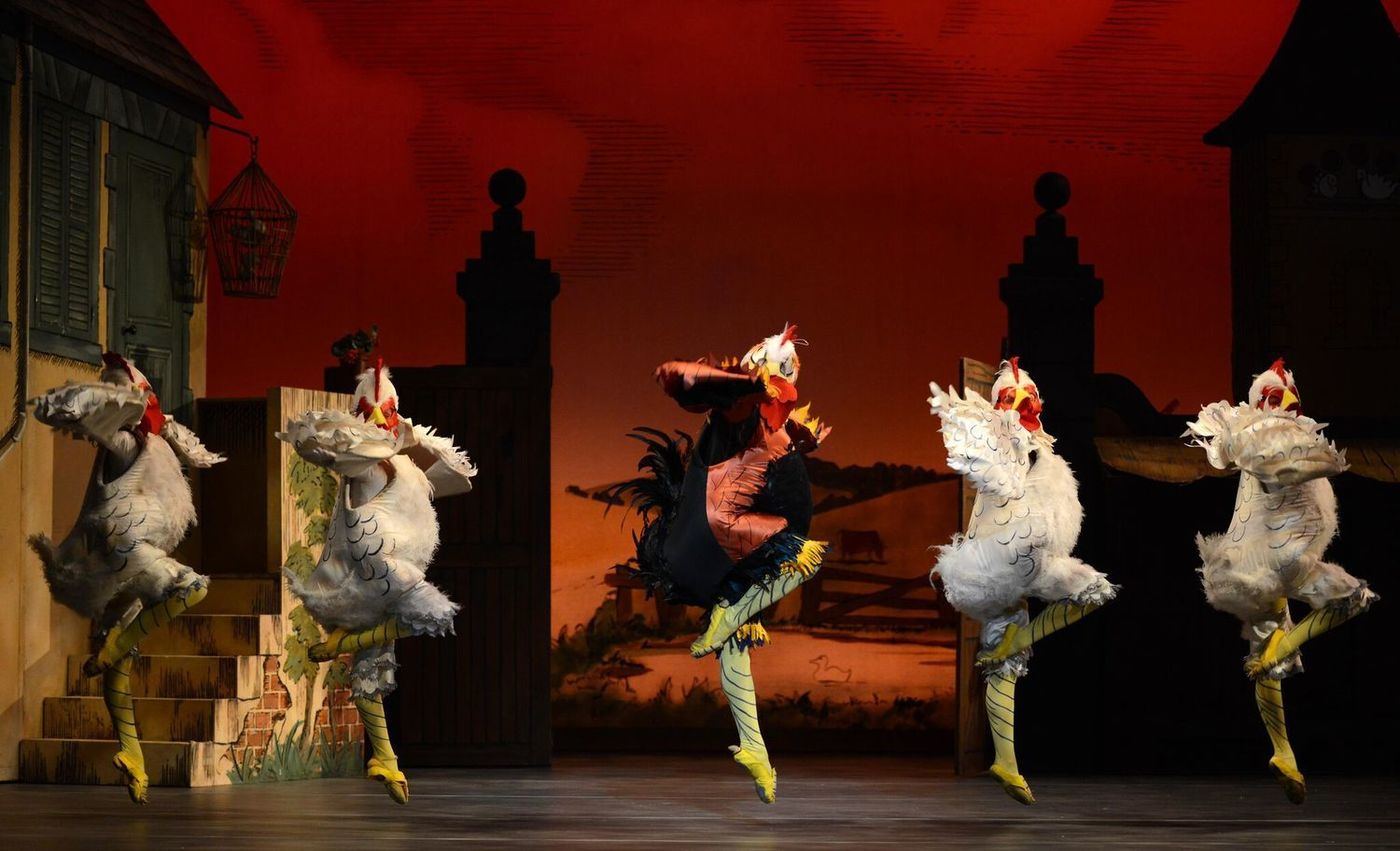 Review: LA FILLE MAL GARDEE, Bristol Hippodrome  Image