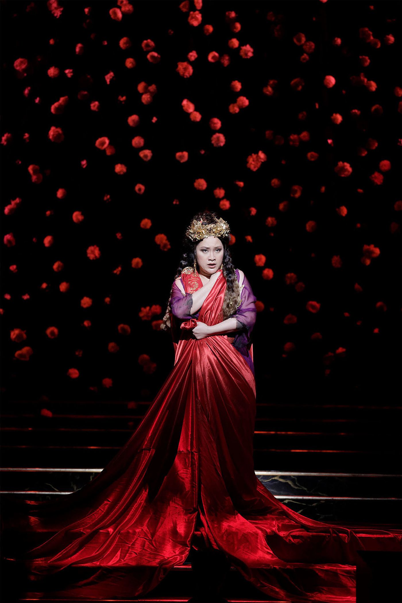 Review: THE CLEMENCY OF TITUS at the Dorothy Chandler Pavilion  Image