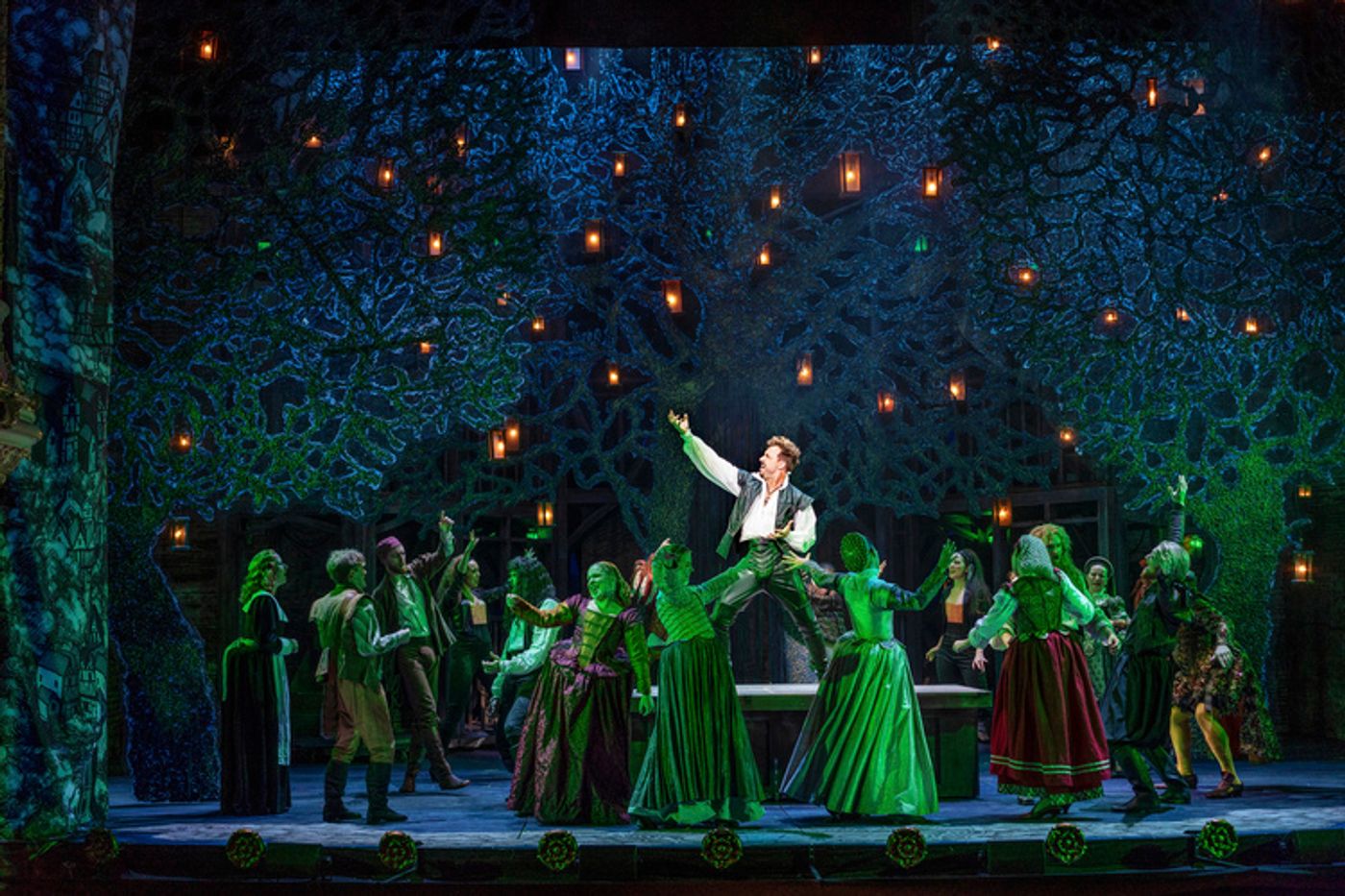 Review: European Premiere of SOMETHING ROTTEN at Wermland Opera Review: European Premiere of SOMETHING ROTTEN at Wermland Opera Image