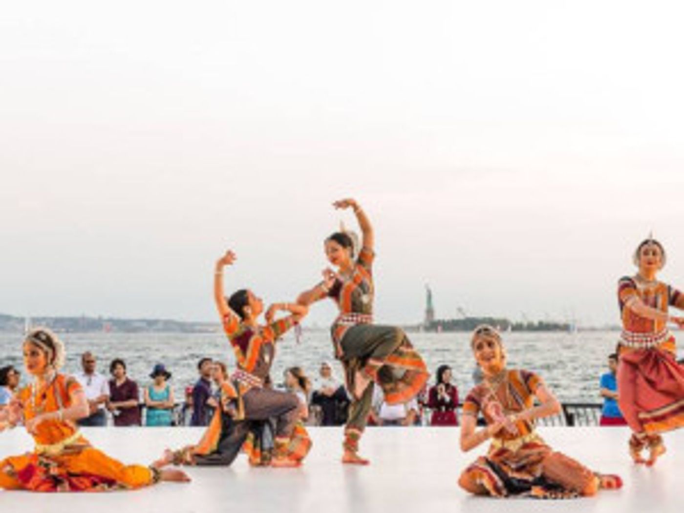 Battery Dance Now Accepting Applications For The 38th Annual BATTERY DANCE FESTIVAL  Image