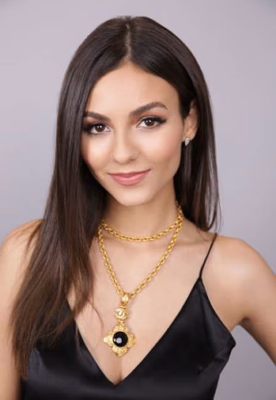 Jennifer Westfeldt And Victoria Justice Join QUEEN AMERICA On Facebook Watch Image