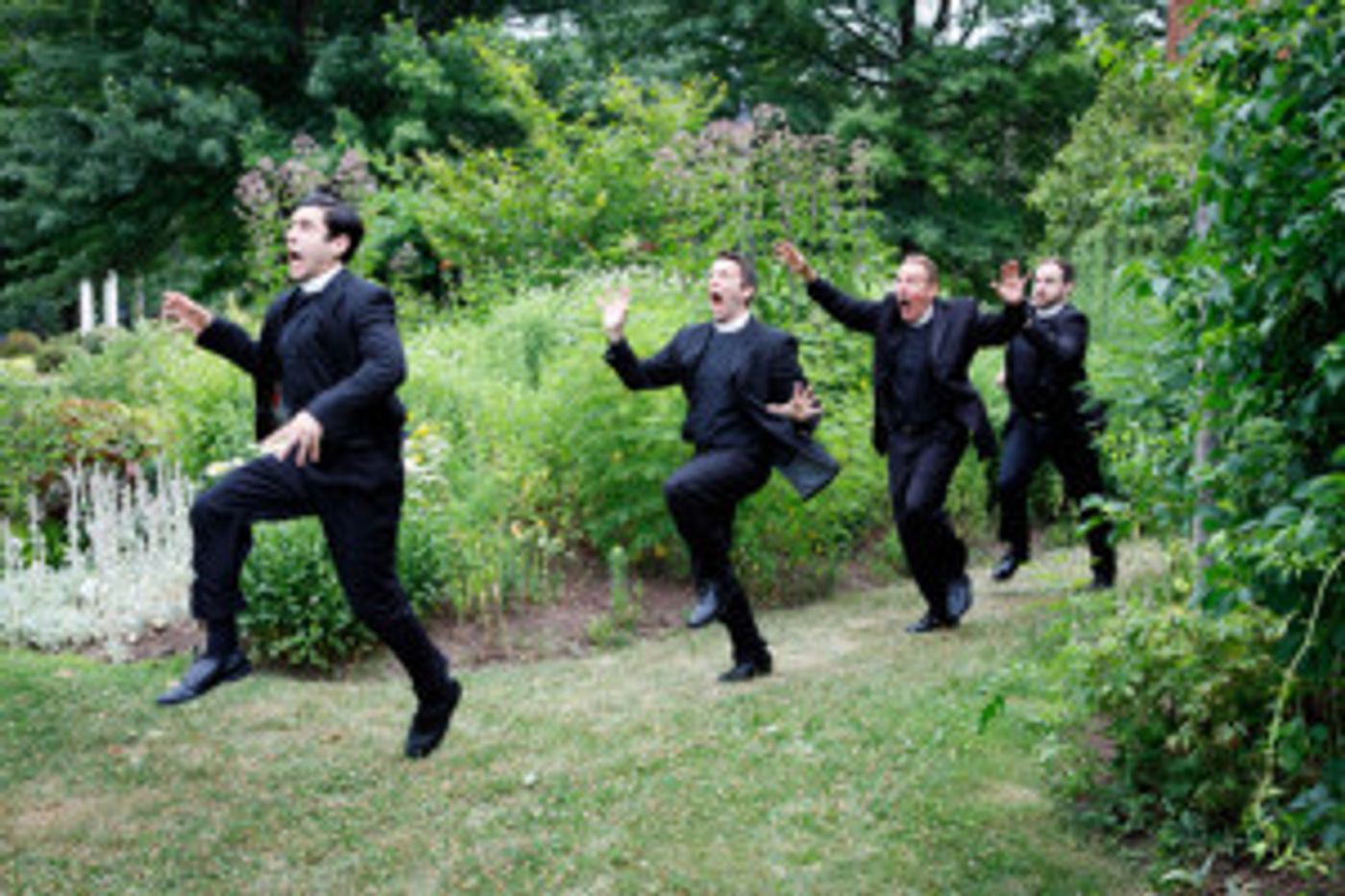 Playhouse Set To Open British Farce SEE HOW THEY RUN  Image