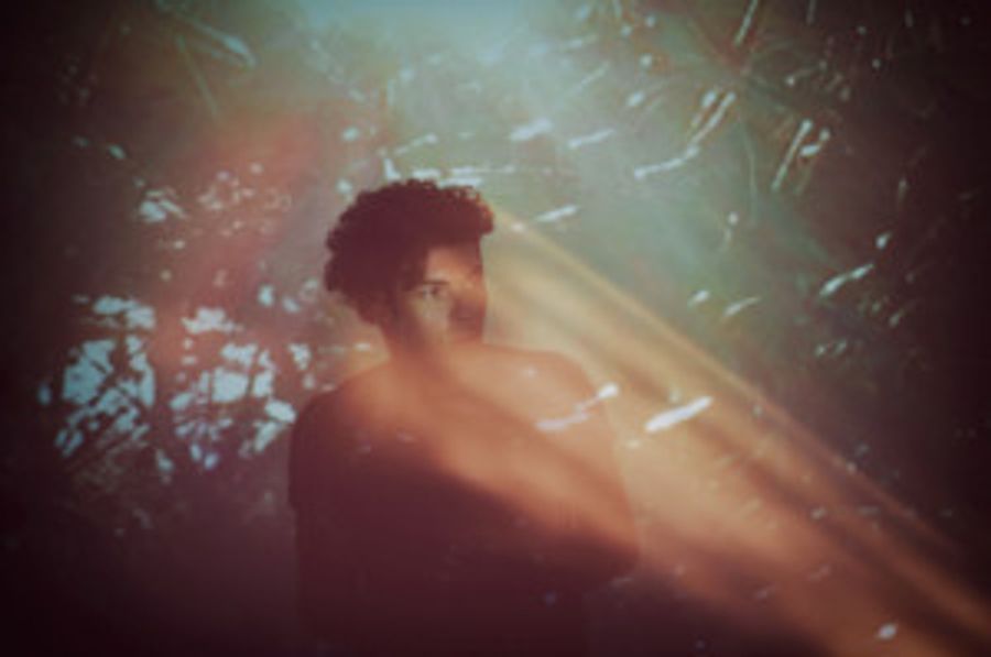 Producer, Musician And Songwriter Soul Island Shares Debut Single 'Ocean' Image