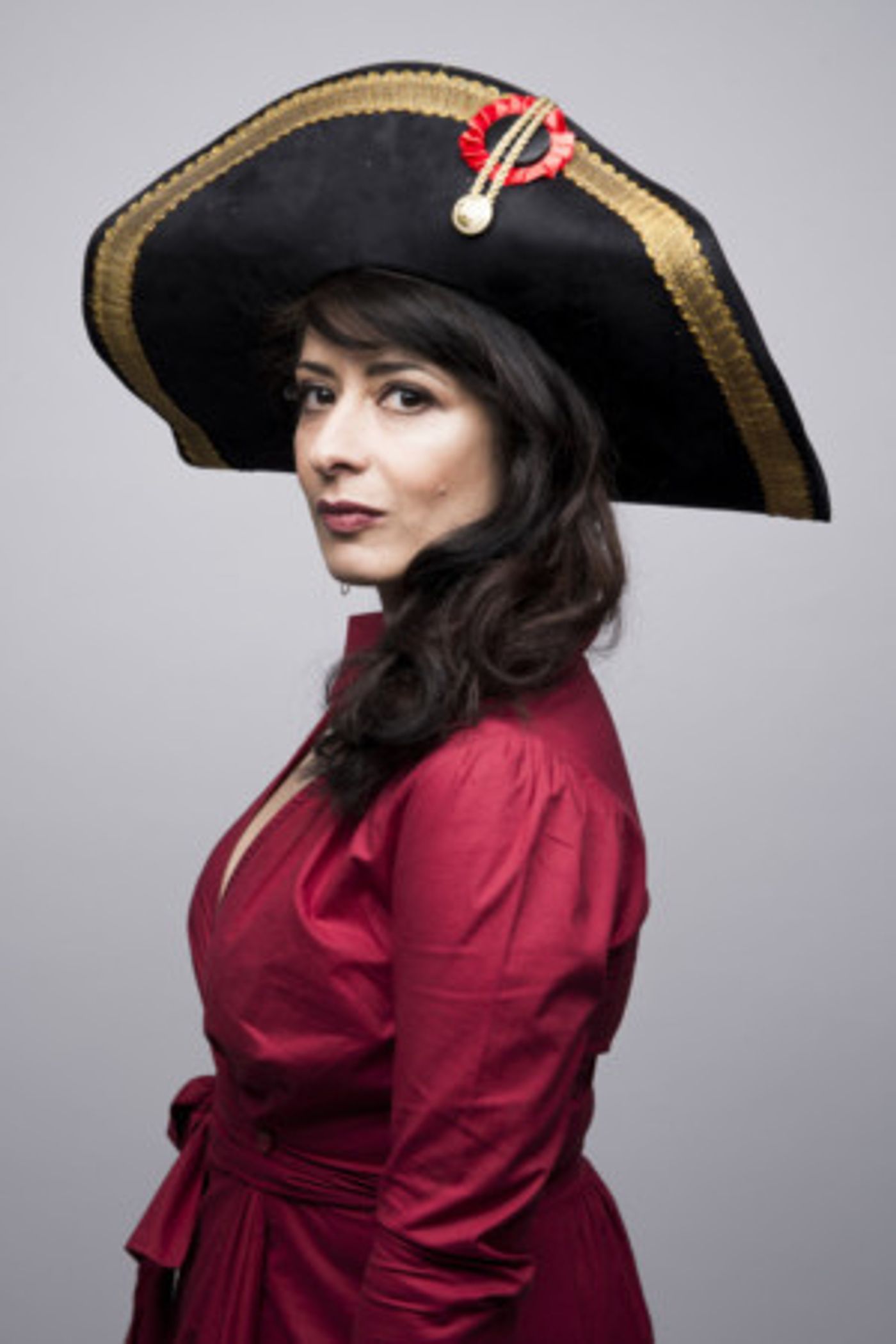 Shappi Khorsandi Announces New MISTRESS AND MISFIT Tour For Spring 2018  Image