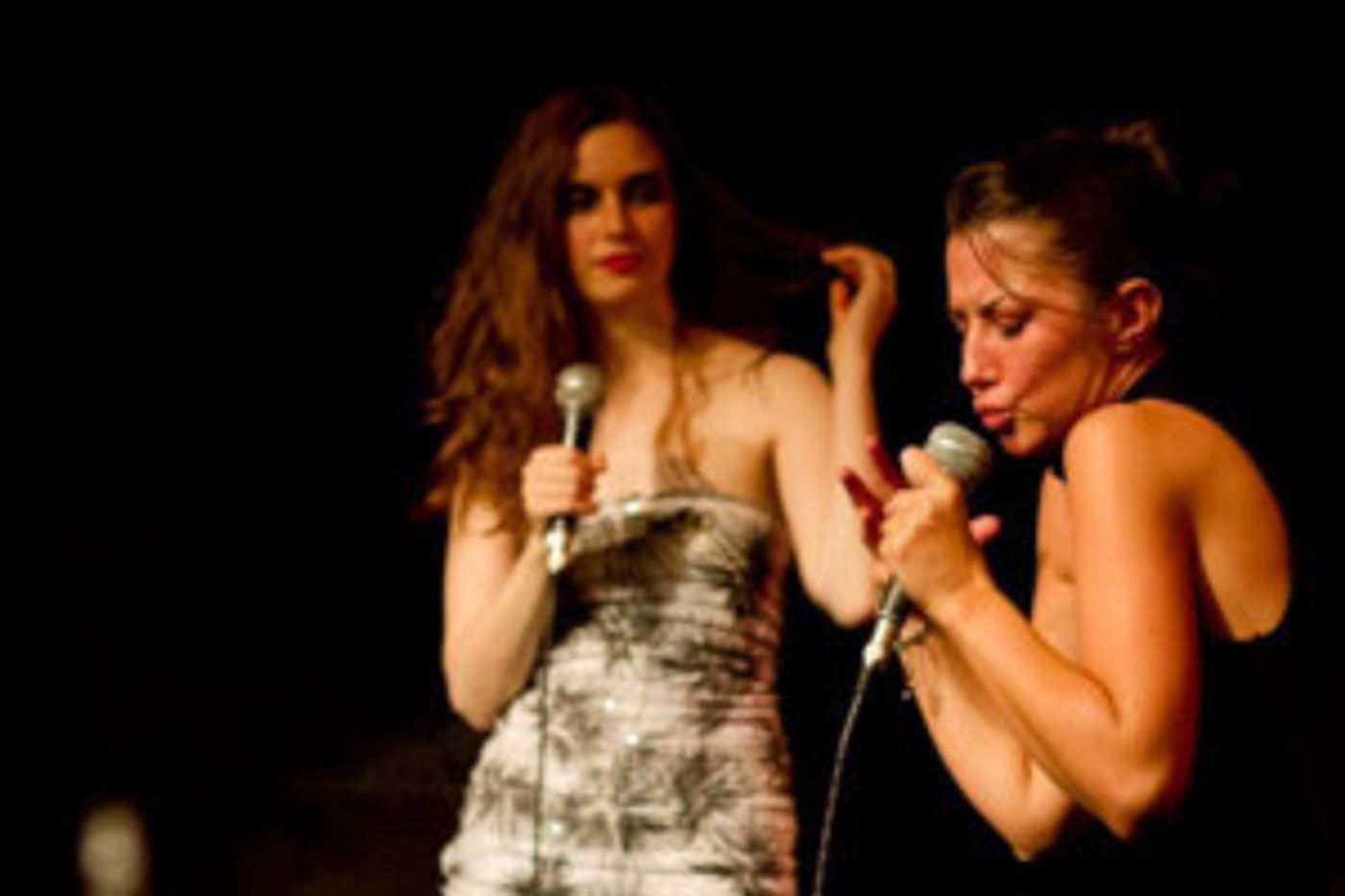 STAND UP AND TAKE YOUR CLOTHES OFF! to Play The Kraine Theater 12/3  Image