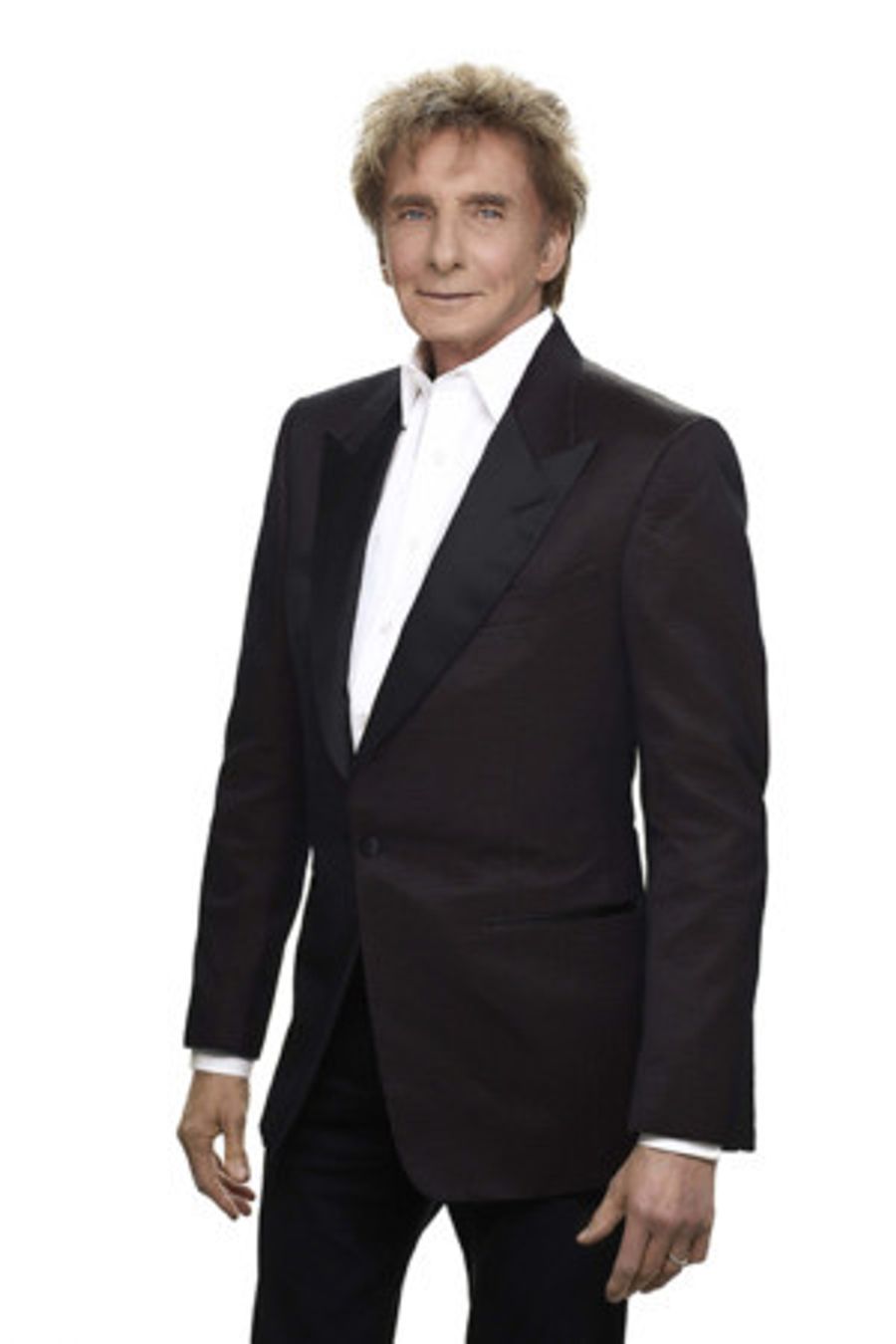Barry Manilow Makes His Van Wezel Debut Image