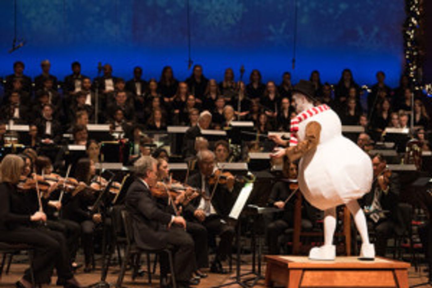 Local High School Singers Join The Houston Symphony For Holiday Concert Fit For All Ages  Image