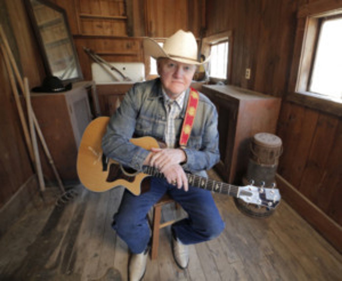 Grant Maloy Smith to Perform at the Ralph Stanley Museum, 11/18 Image