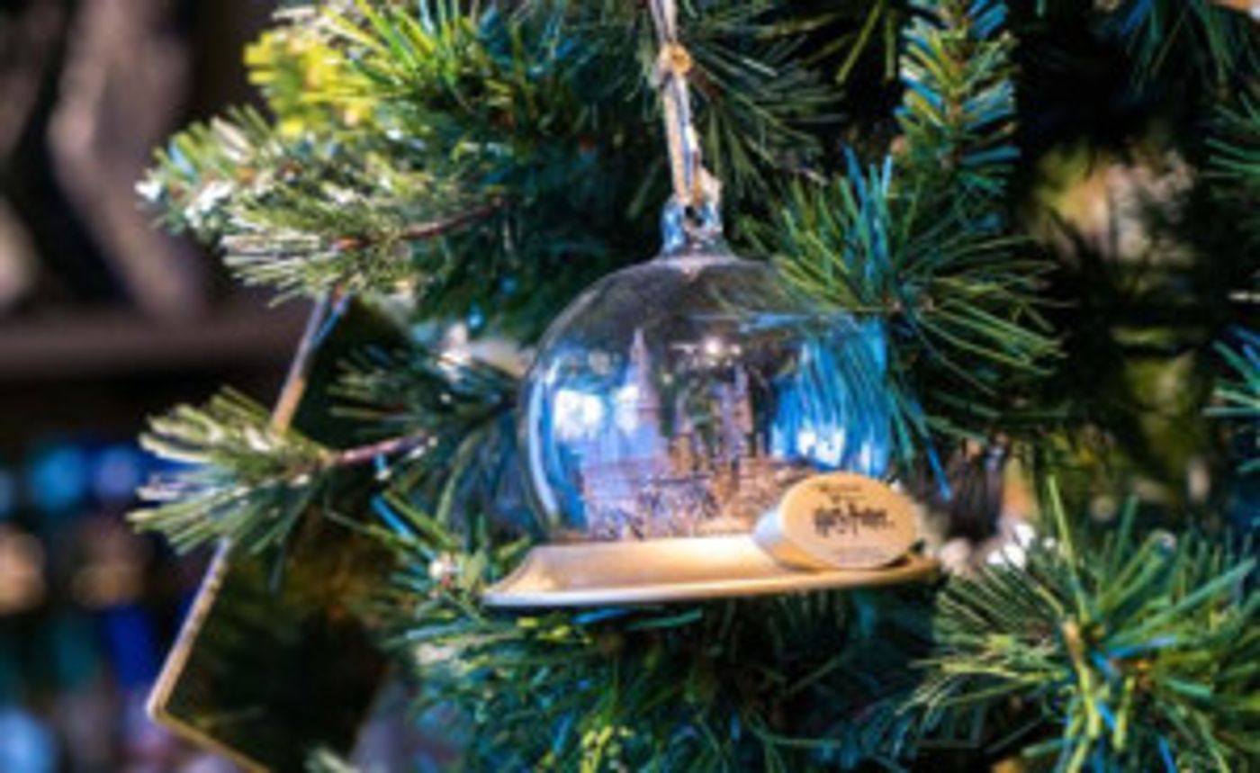 “Christmas In The Wizarding World Of Harry Potter” Brings Exciting Holiday Gift-Giving Ideas  Image