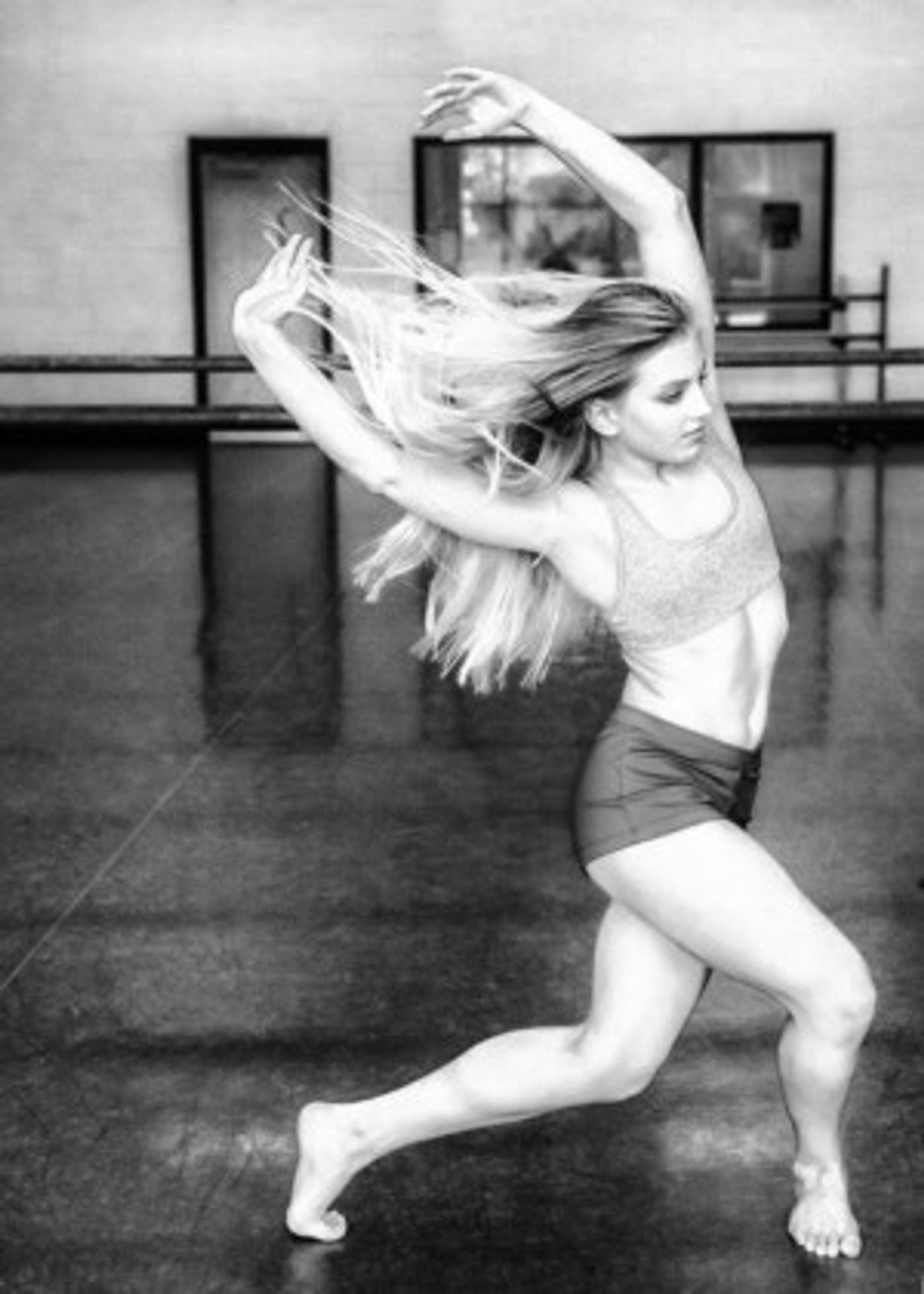 USC Dance Students Premiere Original Works at Drayton Hall Theatre, 12/5-8  Image